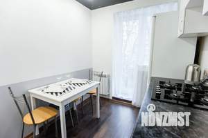 1-к квартира, посуточно, 40м2, 2/9 этаж