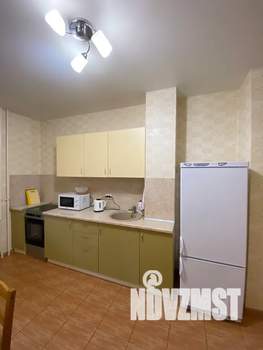 1-к квартира, посуточно, 50м2, 3/18 этаж