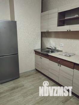 1-к квартира, посуточно, 39м2, 10/16 этаж