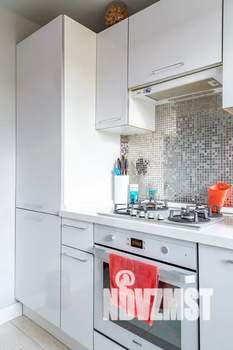 1-к квартира, посуточно, 33м2, 6/9 этаж