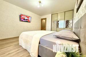 1-к квартира, посуточно, 43м2, 12/20 этаж