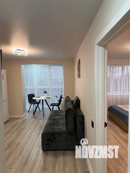 1-к квартира, посуточно, 39м2, 8/10 этаж