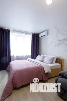 1-к квартира, посуточно, 42м2, 9/27 этаж