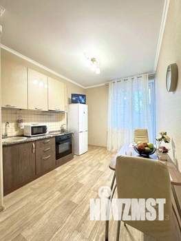 1-к квартира, посуточно, 43м2, 1/1 этаж