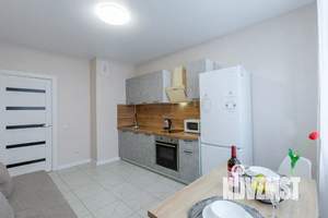 1-к квартира, посуточно, 41м2, 13/23 этаж