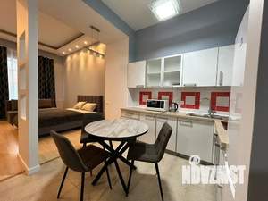 Студия квартира, посуточно, 40м2, 2/4 этаж