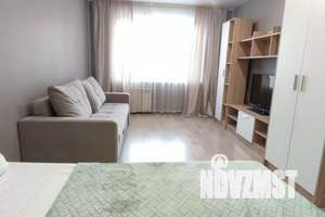 1-к квартира, посуточно, 42м2, 10/10 этаж