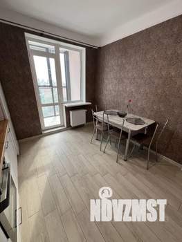 1-к квартира, посуточно, 40м2, 11/17 этаж