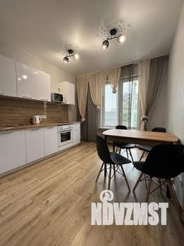 1-к квартира, посуточно, 42м2, 4/25 этаж