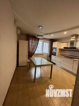 3-к квартира, на длительный срок, 105м2, 3/10 этаж