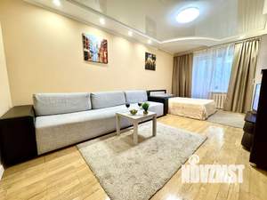 2-к квартира, посуточно, 75м2, 1/1 этаж