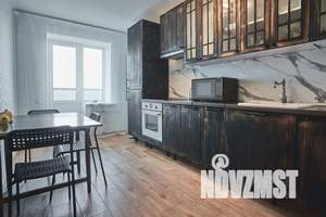 1-к квартира, посуточно, 42м2, 8/10 этаж