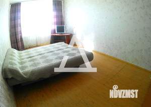 3-к квартира, на длительный срок, 65м2, 1/5 этаж