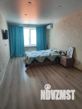 1-к квартира, посуточно, 46м2, 7/25 этаж