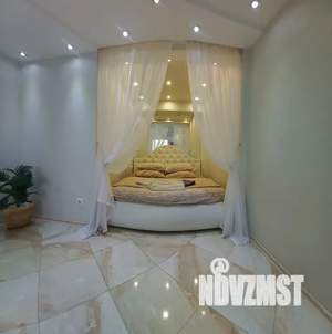 1-к квартира, посуточно, 42м2, 9/14 этаж