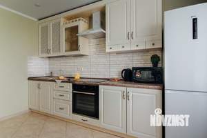 1-к квартира, посуточно, 37м2, 1/1 этаж