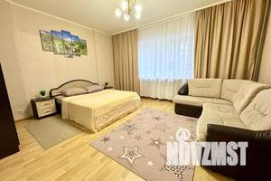 2-к квартира, посуточно, 71м2, 1/10 этаж