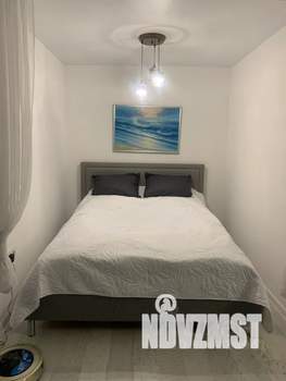 Студия квартира, посуточно, 31м2, 13/16 этаж