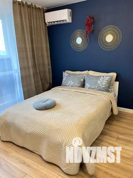 Студия квартира, посуточно, 33м2, 5/25 этаж