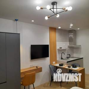 Студия квартира, посуточно, 26м2, 1/18 этаж