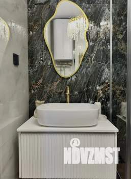 Студия квартира, посуточно, 36м2, 11/25 этаж