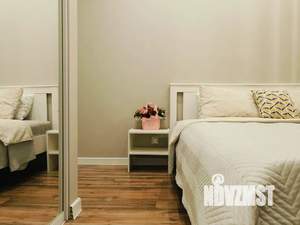 Студия квартира, посуточно, 42м2, 4/4 этаж