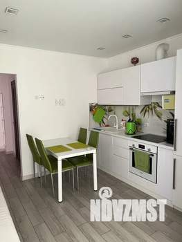 1-к квартира, посуточно, 40м2, 14/14 этаж