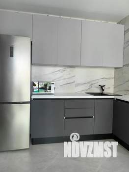 1-к квартира, посуточно, 38м2, 10/19 этаж