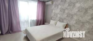 Студия квартира, посуточно, 25м2, 7/24 этаж