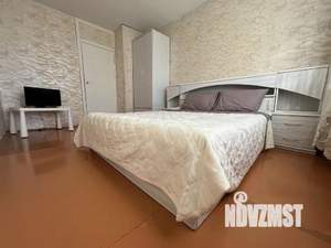 2-к квартира, посуточно, 49м2, 1/1 этаж
