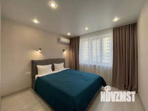 1-к квартира, посуточно, 50м2, 21/25 этаж