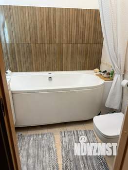 Студия квартира, на длительный срок, 40м2, 1/1 этаж