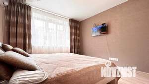 1-к квартира, посуточно, 38м2, 1/1 этаж