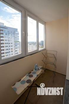 Студия квартира, посуточно, 34м2, 22/25 этаж
