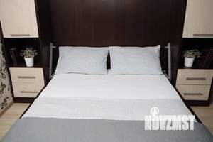 1-к квартира, посуточно, 42м2, 8/13 этаж