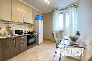 1-к квартира, посуточно, 43м2, 3/25 этаж