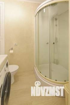 1-к квартира, посуточно, 33м2, 4/9 этаж