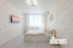 1-к квартира, посуточно, 43м2, 1/1 этаж