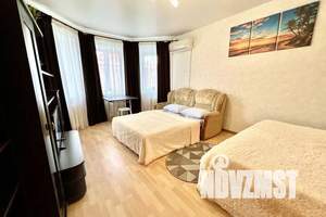 1-к квартира, посуточно, 45м2, 2/10 этаж