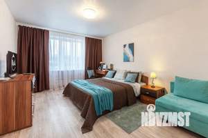 1-к квартира, посуточно, 38м2, 4/10 этаж