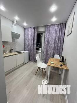 1-к квартира, посуточно, 35м2, 2/24 этаж