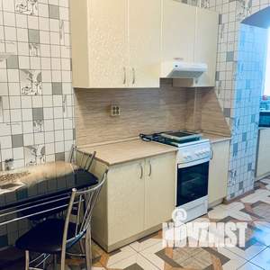 1-к квартира, посуточно, 53м2, 5/10 этаж