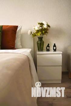 1-к квартира, посуточно, 38м2, 3/10 этаж