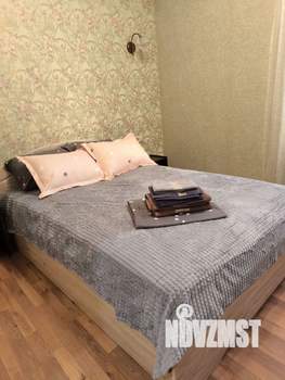 2-к квартира, посуточно, 64м2, 2/18 этаж