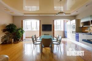 3-к квартира, на длительный срок, 120м2, 3/9 этаж