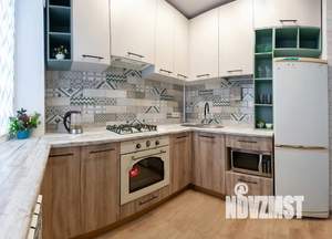 Студия квартира, посуточно, 32м2, 2/4 этаж