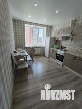 1-к квартира, посуточно, 40м2, 8/16 этаж