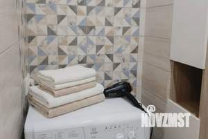 Студия квартира, посуточно, 34м2, 3/25 этаж