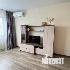 1-к квартира, посуточно, 55м2, 1/1 этаж