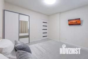 1-к квартира, посуточно, 45м2, 6/23 этаж